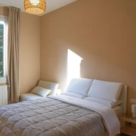 200m Mestre Station 3 Big Bedrooms With Ac Tv Apartment