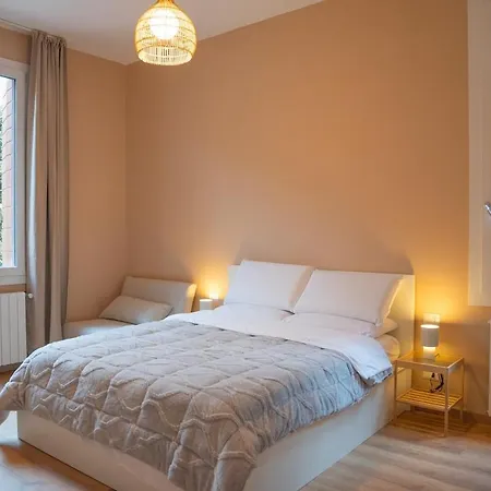 200m Mestre Station 3 Big Bedrooms With Ac Tv Apartment